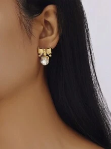 1 Pair Elegant Vintage Butterfly Zirconia Stud Earrings, Versatile For Daily Commute, Office, Social Events, Parties, Concerts, Dates, Photo Shoots