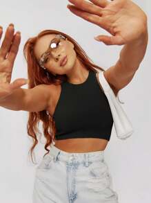 Women's Cropped Tank Top In Soft Ribbed Polyamide Elegant Design For Your Day - màu đen - Xem 4