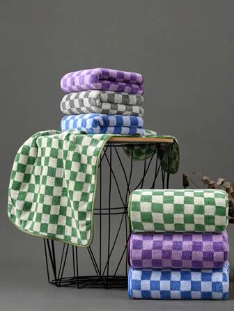 1pc Bath Towel, Checkered Pattern, Polyester Fiber, 70*140cm Or Washcloth 34*75cm, Absorbent, Quick Drying, Soft, Suitable For Bathroom, Hotel, Gym, Travel, Party, Holiday Gifts, Unisex,School,Back To School,Travel,Travel Essentials,Home Essentials,Towel,Skin Care