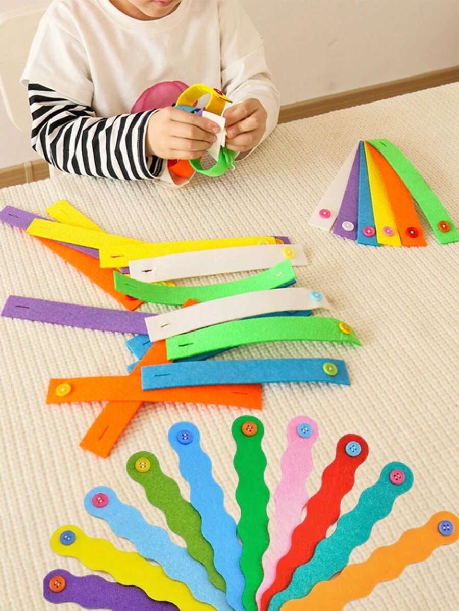 Giocattoli in feltro per bambini, giocattoli educativi precoci Montelisso, braccialetti fai-da-te con bottoni, migliorano le abilità motorie fini e il riconoscimento dei colori, adatti per partecipare all'apprendimento (i colori sono casuali)