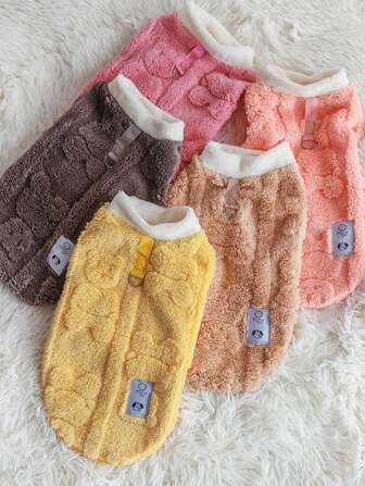 适合小型犬的冬季狗衣服，适合泰迪、博美犬、比熊犬、猫的保暖服装，带皮带设计