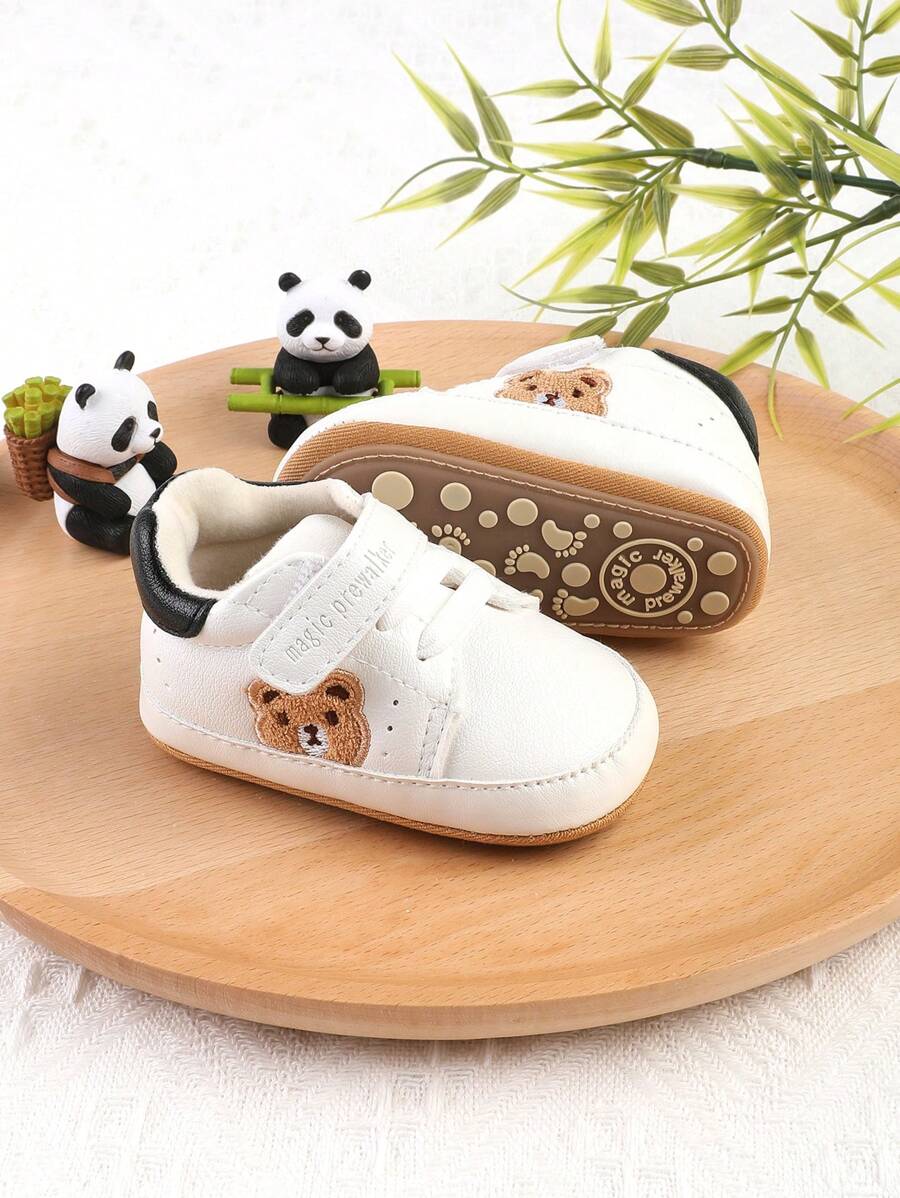 1 双婴儿/幼儿卡通熊钩环设计运动鞋，柔软橡胶鞋底防滑婴儿学步鞋适合春、夏、秋、冬（0-1 岁）