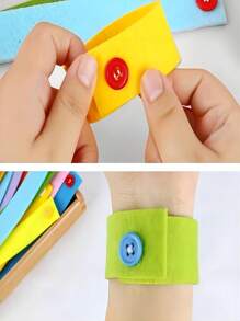 Giocattoli in feltro per bambini, giocattoli educativi precoci Montelisso, braccialetti fai-da-te con bottoni, migliorano le abilità motorie fini e il riconoscimento dei colori, adatti per partecipare all'apprendimento (i colori sono casuali)