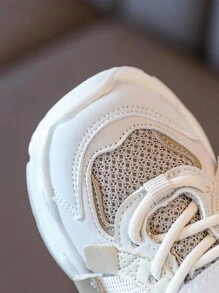 1pair Kids Mesh Breathable Hook & Loop Fastener Fashionable Casual Sports Shoes, Lightweight Soft Sole Anti-Slip Suitable For Spring & Autumn - Beige - View 6