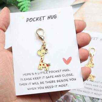 1pc/2pcs Pocket Hug Card, Hug Token, Giraffe Mini Keychain, Inspirational Gift, Thanksgiving Gift, Lucky Gift, Friendship Gift Car Accessories Bag Charm School Letter Cute Goth Y2k Bag Lanyards With Id Holder Car Accessories Bag Charms