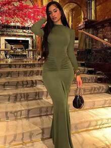 Solid Color Elegant Dress, Women's Classic Minimalist Long Sleeve Round Neck Fitted Pleated Robe, 2024 New Party Gown - Green - View 3
