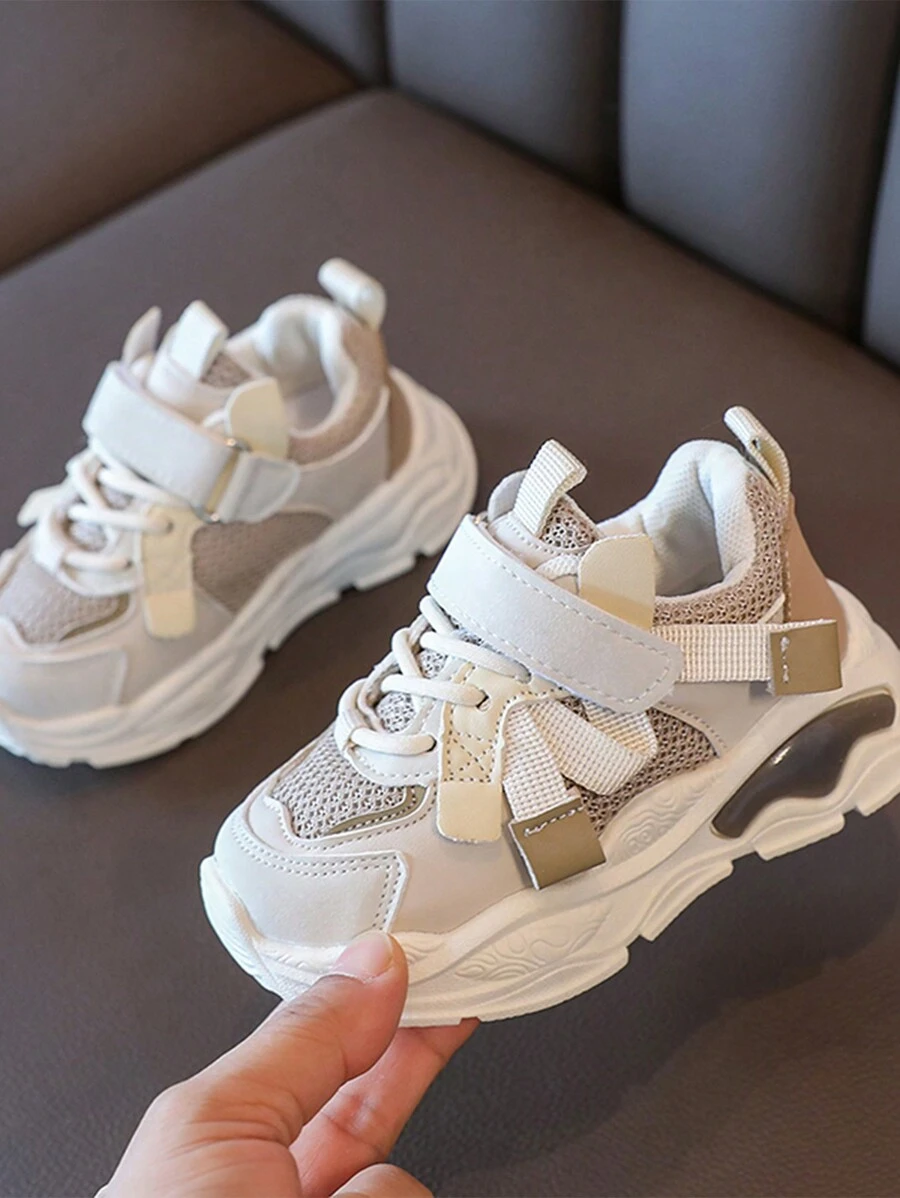 1pair Kids Mesh Breathable Hook & Loop Fastener Fashionable Casual Sports Shoes, Lightweight Soft Sole Anti-Slip Suitable For Spring & Autumn - Beige - View 1