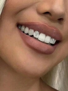 1件复古金属十字架吊坠饰品，镶嵌水钻，牙齿形状设计，女士款 - 銀色 - 查看 2