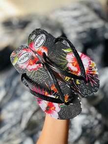 Kit 2 Pairs Flip Flop Sandals For Adult Women Flat Soft Beach Casual Printed Lightweight Comfortable Slim Day To Day And Summer Customized Launch - 黑與白 - 查看 6