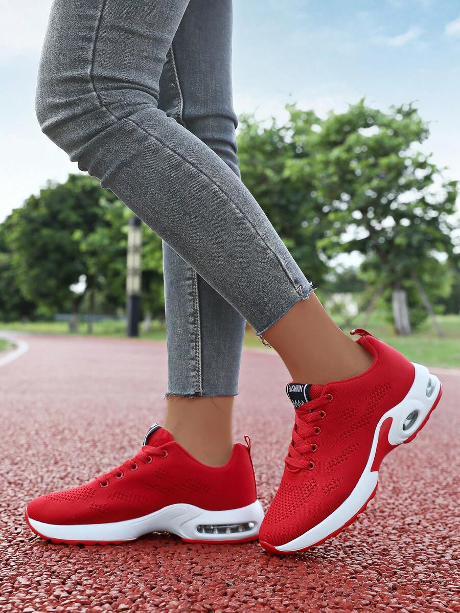 Giày chạy bộ ngoài trời thoải mái và thoáng khí cho nam siêu nhẹ đế mềm chống trượt