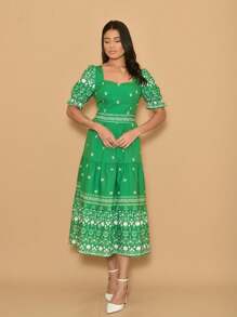 Helena Crepe Printed Midi Dress With Short Sleeves - Green - View 4