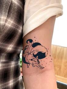 1pc Waterproof Fake Tattoo Sticker, PVC Imitation Tattoo Personalized Style, Suitable For Hands & Legs Daily Use For Men & Women - Grey - View 4