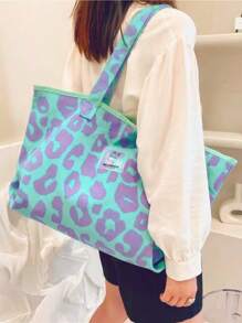 Fashionable Sweet & Cool Large Leopard Printed Cloth Big Capacity Casual Shoulder Tote Shopping Bag - Must-Have Love Item For Valentine's Day And Christmas Atmosphere, Cheetah Print Bag For Women Leopard Comeback, School Bag, School Handbag, Large Capacity, Lightweight, Portable, Foldable, Classic Casual, Cute, Suitable For Teen Girls Women College Students, Perfect For Back To School, First Day Of School, Holiday, Beach, Vacation, Tote Bags For School, College Essentials , Leopard Cheetah Print - Blue - View 4