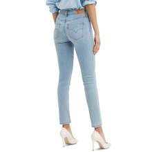 Levi's Jeans ajustados de tiro medio con efecto moldeador para mujer - Rocío de la mañana de Oahu - Ver 3