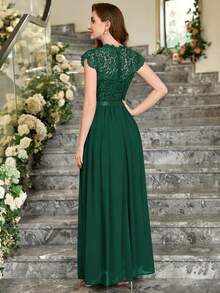 MIUSOL 花卉蕾絲上身絲帶腰舞會連衣裙