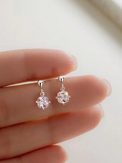 S925 纯银亮面水滴形方形切割钻石装饰，复古宫廷风时尚耳环，是送给家人、朋友和情侣的精美礼物