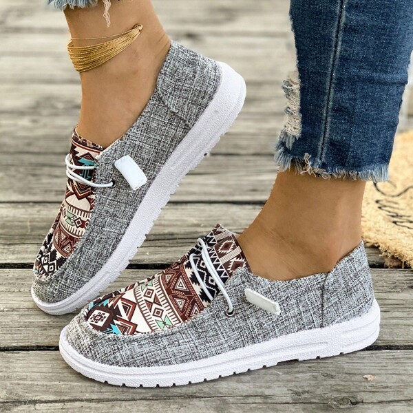 Spring And Autumn Fashion New Women's Round Toe Walking Shoe