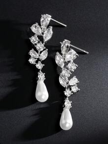 2只精美仿珍珠和立方氧化锆新娘伴娘耳环，不褪色婚礼首饰。情人节配饰 - 白色 - 查看 10