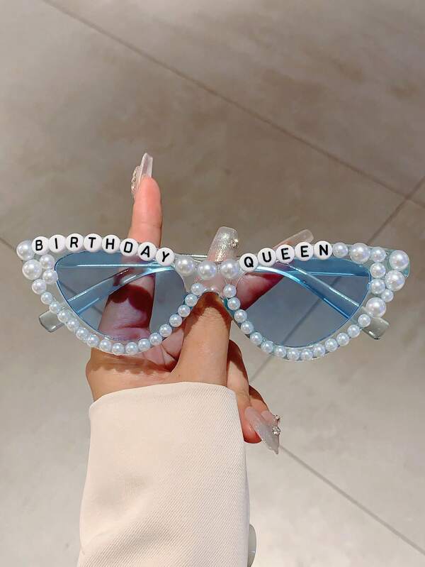 1Pc Women New Full Frame Cat Eye Shaped Fashion Glasses Stylish White Glasses With Artificial Pearls Fashion 'Birthday Queen' Letter Frame Multicolor Chic Glasses Suitable Birthday Parties And Shows