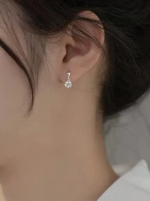 S925 Sterling Silver Glossy Water Drop Decorated With Square Cut Diamonds, Vintage Palace Style Fashion Earrings, Exquisite Gift For Family, Friends And Couples - Silver - View 6