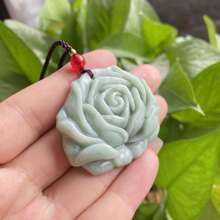1pc natuurlijke groene jade roos hanger, jade bloem hanger, Guardian Peace ketting, allemaal met de hand gesneden, natuurlijke edelsteen hanger, kwartskristal ketting, paar ketting, cadeau voor haar, geschikt voor vakantiefeestcadeaus, kwartskristal geschenken