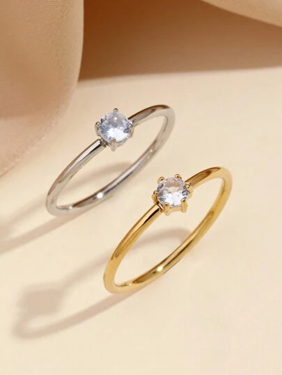 1枚不锈钢时尚简约风格女士金银色锆石戒指，适合女士日常佩戴或作为礼物赠送