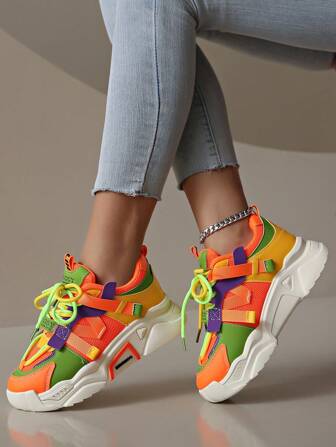 Nuevos zapatos deportivos de suela gruesa para mujer, zapatillas casuales con cordones, empeine de malla y multicolor en empalme