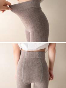 2 件装女童罗纹花卉装饰七分紧身裤，公主风格休闲裤，适合日常穿着，适合上学季节，与运动鞋或平底鞋完美搭配