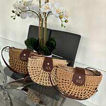 Túi Tote đeo vai cá nhân hóa, Túi xách nữ, Túi đi biển, Túi xách tay tùy chỉnh, Túi cói, Quà tặng cho cô ấy, Túi đeo chéo, Túi xách cá nhân hóa chữ cái di động, Đa chức năng, Đa năng, Túi cầm tay dung tích lớn Quà tặng lý tưởng cho bạn gái, gia đình, bạn bè, phụ nữ, tân binh & nhân viên văn phòng Nhân dịp kỷ niệm, Sinh nhật, Giáng sinh, Ngày lễ/ Kỳ nghỉ, Trường học, Công việc/ Đi làm/ Công sở/ Văn phòng, Đồ dùng học tập, Trở lại trường, Quà tặng trường học, Văn phòng, Trường học, Lớp học, Quà tặng giáo viên, Đại học, Đồng nghiệp, Phòng ký túc xá, Giáo viên, Nam và nữ, Thanh thiếu niên, Học sinh trung học cơ sở, Học sinh trung học phổ thông, Sinh viên đại học, Sinh viên đại học, Sinh viên năm nhất, Sinh viên năm hai, Sinh viên năm ba - Nhiều màu - Xem 2