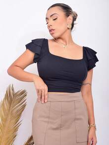 Cropped Top With Ruffles And Padded Cups In Premium Ribbed Fabric - màu đen - Xem 1