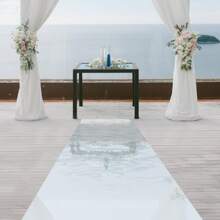 Silver Mirrored Floor Wedding Aisle Runner, 65FT X 3FT Roll Double Sided Bright Reflective Decorative Carpet Carpet For Party, Birthday, Banquet, Restaurant Decoration