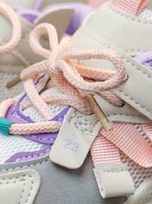 Rutschfeste Sportschuhe mit weicher Sohle für Kleinkind Mädchen, modische Segeltuch Sneaker, atmungsaktive Mesh Schuhe für Babys, lässige, Schuhe