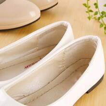 硅胶凝胶鞋跟垫 - 1 片 - 鞋跟衬垫 鞋跟垫 鞋后跟胶带 粘性高跟鞋贴纸 凝胶绑带 - 無色 - 查看 4