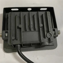 1PC Outdoor Garden Street Courtyard LED Spotlight, Outdoor Garden Decoration Light Floodlight Ultra Thin Outdoor Floodlight Garden Street Waterproof Belt Projection Light, Outdoor Waterproof Floodlight High Brightness Projection Light, Suitable For Basketball Court, Road, Street, Courtyard Garden Spotlight, Outdoor Street Lighting Light (Black, 10W) Halloween Christmas Thanksgiving Gift