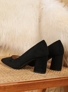 Fall/Winter Plus Size Women's Thick Heel Dress Shoes High Heels Fashion Versatile Party Wedding Pumps 2024 New Black Suede, Elegant