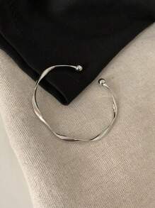 1pc Twist Design Cuff Bangle Elegant Bracelet For Women