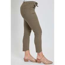 Women's Petite Dog Bite Hem Joggers - 黃綠 - 查看 3