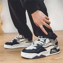 Zapatillas deportivas de moda coreana casual de última para hombres, de suela blanda, ligera y elegante - Blanco y Negro - Ver 2