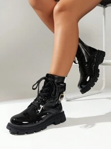 女士皮革牛仔裙靴，英伦风2024秋冬新款厚底短踝靴，摩托靴，朋克摇滚靴；女士英伦风靴子2024春季新款靴子，短靴视觉显脚瘦，黑色亮面皮靴 - 黑色 - 查看 4