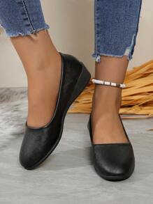 Women Spring/Summer New Flat Round Toe Platform Slip-On Shoes - Black - View 1