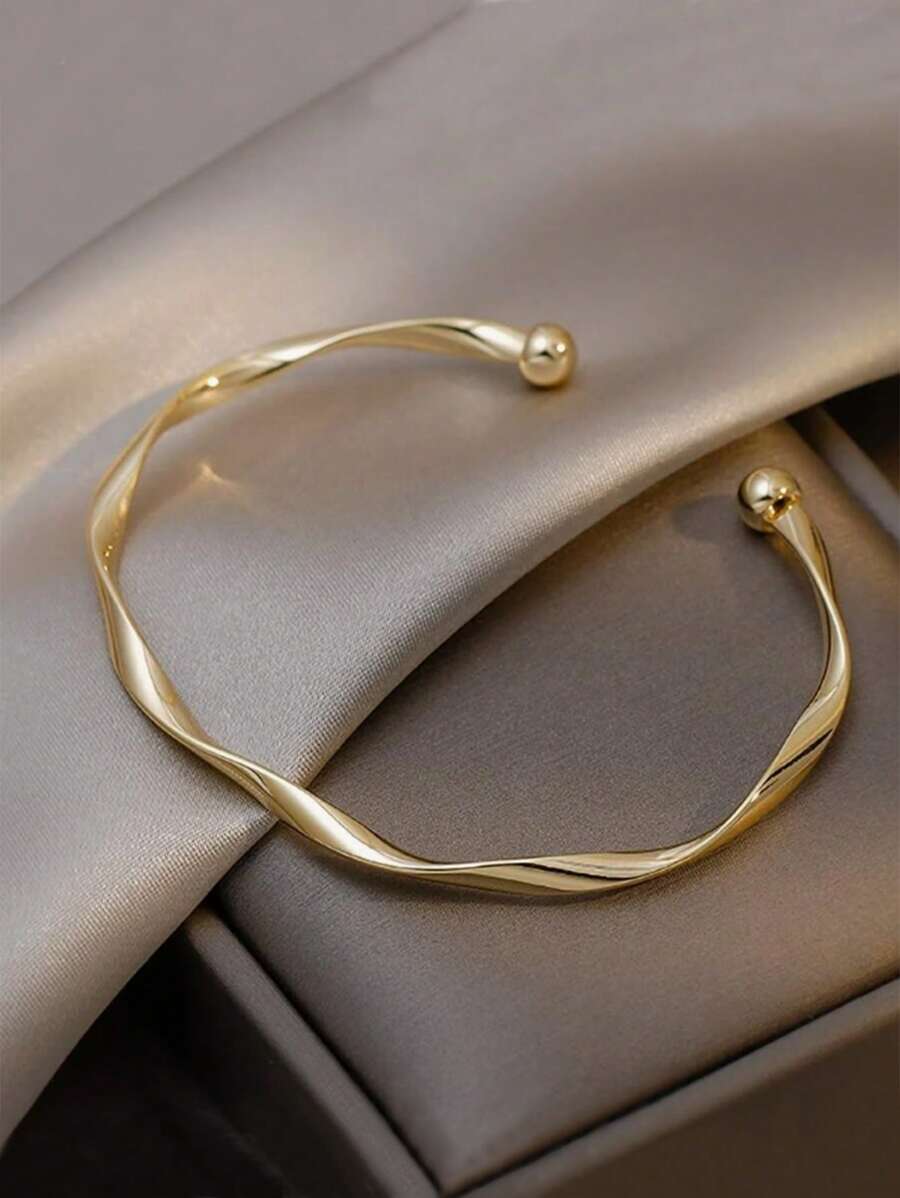 1pc Twist Design Cuff Bangle Elegant Bracelet For Women