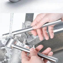 1pc Stainless Steel Garlic Press, Extra Long Garlic Crusher, Garlic Mincer Chopper, Zinc Alloy Garlic Masher, Home Kitchen Tool