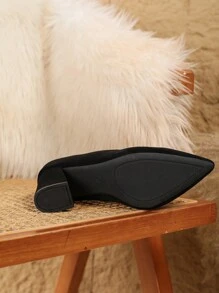 Fall/Winter Plus Size Women's Thick Heel Dress Shoes High Heels Fashion Versatile Party Wedding Pumps 2024 New Black Suede, Elegant