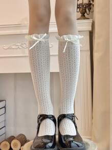 1 đôi tất dài đến đùi màu trắng sữa thời trang dành cho nữ, kiểu dáng ren jacquard khoét lỗ hình nấm và nơ trang trí ở viền, tất dài đến đầu gối kẻ sọc dọc kiểu cổ điển ngọt ngào, thiết kế mỏng nhẹ mùa hè. - Màu be - Xem 3