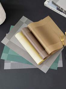 2-6pcs/Set Metallic Gold Hollow Woven Placemats, 11.8in X 17.7in PVC Material, Washable, Easy Clean, Wipeable, Anti-Slip, Heat Resistant, For Rooms, Dining Tables, Home Decor, Suitable For Holidays, Parties, Birthdays, Weddings And Banquets - Multicolor - View 3