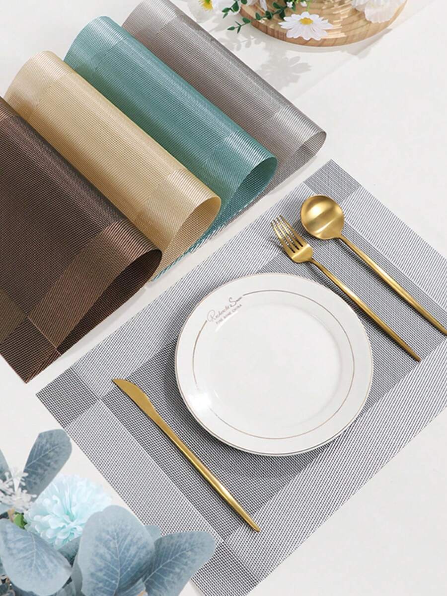 2-6pcs/Set Metallic Gold Hollow Woven Placemats, 11.8in X 17.7in PVC Material, Washable, Easy Clean, Wipeable, Anti-Slip, Heat Resistant, For Rooms, Dining Tables, Home Decor, Suitable For Holidays, Parties, Birthdays, Weddings And Banquets
