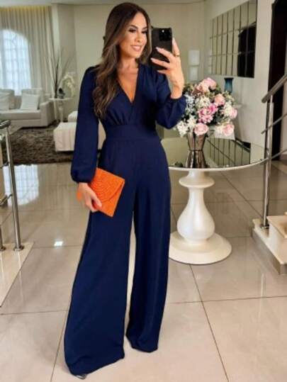 Macacão duna, com decote, Calça longa Pantalona em alta elegante
