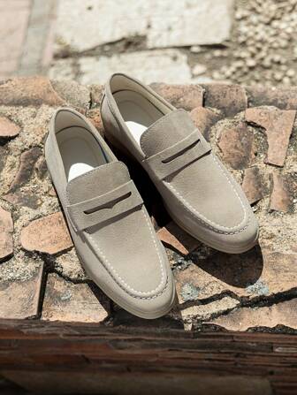 Men's New Arrival Loafers, Simple And Versatile Leather Shoes With Round Toe And Slip-On Design, Leather And Soft Sole Provide Comfortable Experience, Ideal For Parties And Fashion. Suitable For All Seasons