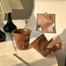 1 件多巴胺启发不对称形状陶瓷饮水杯