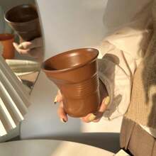 1 件多巴胺启发不对称形状陶瓷饮水杯